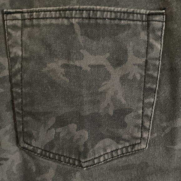 Nike Skinny Pants - Picture 5 of 10